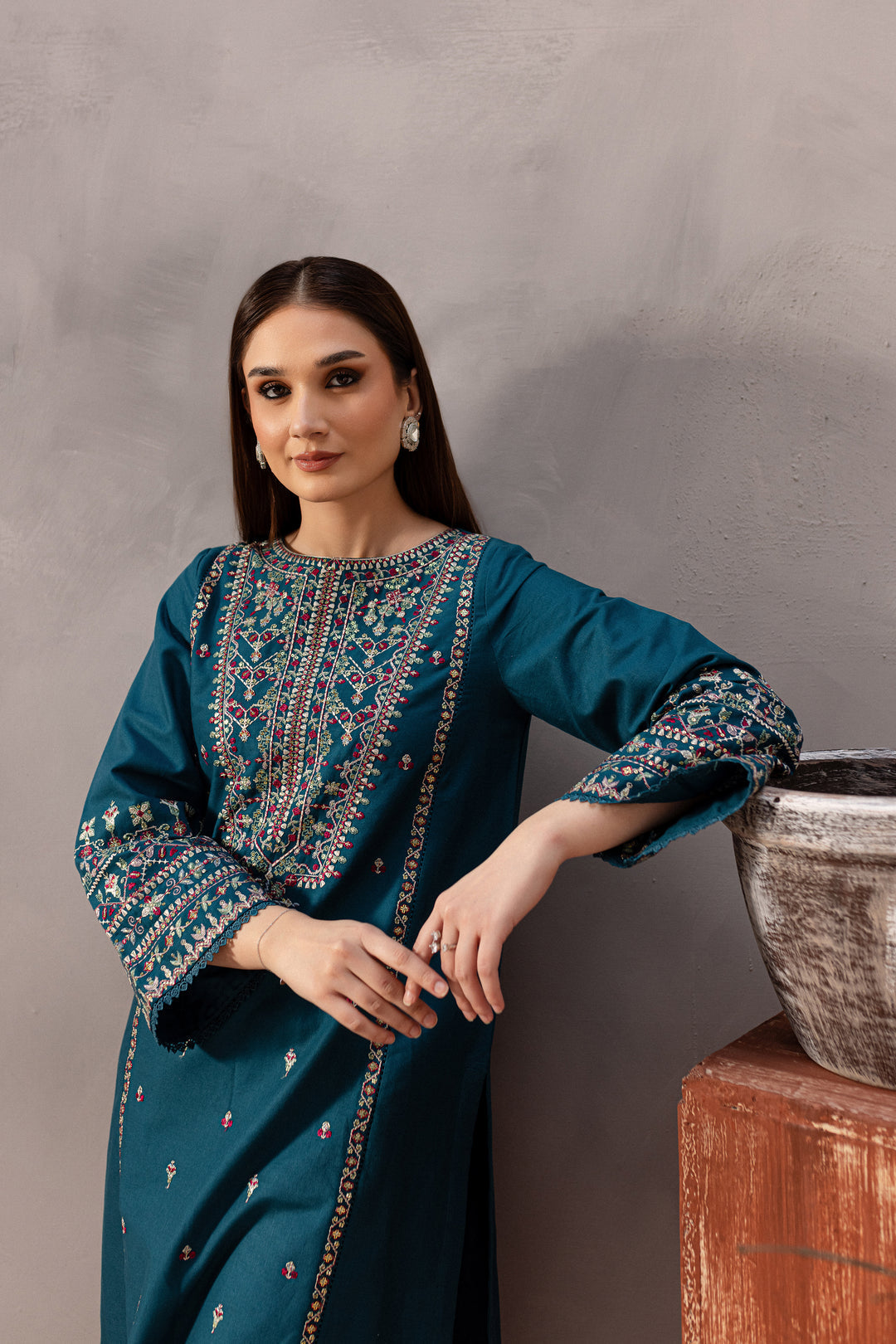 RARE-2PC SEQUIN LAWN EMBROIDERED SHIRT WITH SEQUIN LAWN EMBROIDERED TROUSER-3471