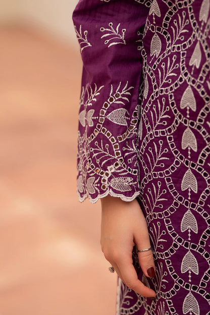 RARE-3PC LAWN CHIKENKARI EMBROIDERED SHIRT WITH LAWN TUBE SLUB DUPATTA
