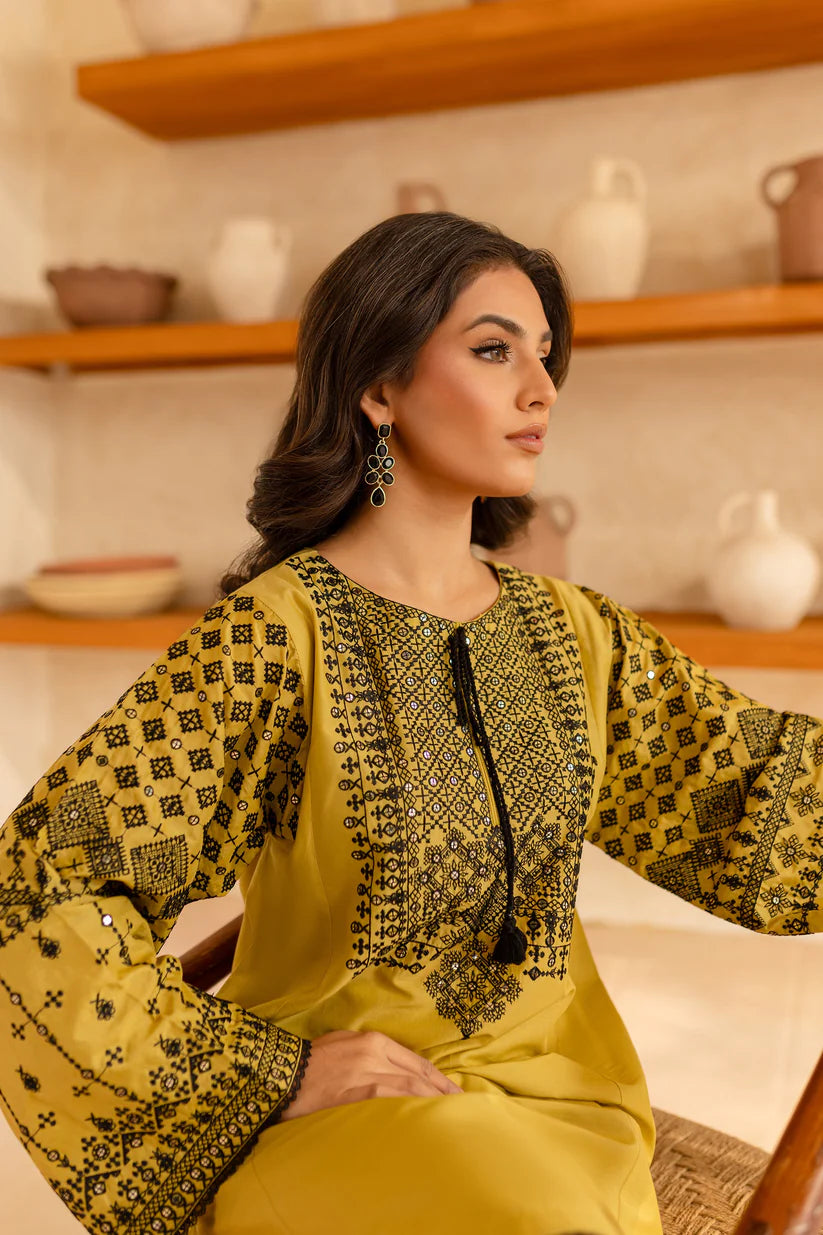 RARE-2PC SEQUIN LAWN EMBROIDERED SHIRT WITH SEQUIN LAWN EMBROIDERED TROUSER-3480