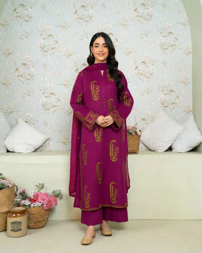 RARE-3PC LAWN EMBROIDERED SHIRT WITH BAMBER CHIFFON EMBROIDERED DUPATTA AND LAWN TROUSER-3636