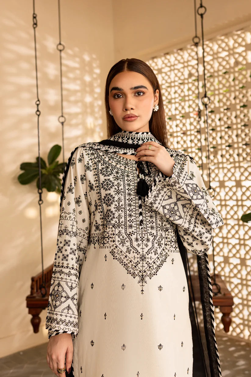RARE-3PC LAWN EMBROIDERED SHIRT WITH CHIFFON EMBROIDERED DUPATTA AND TROUSER-3689