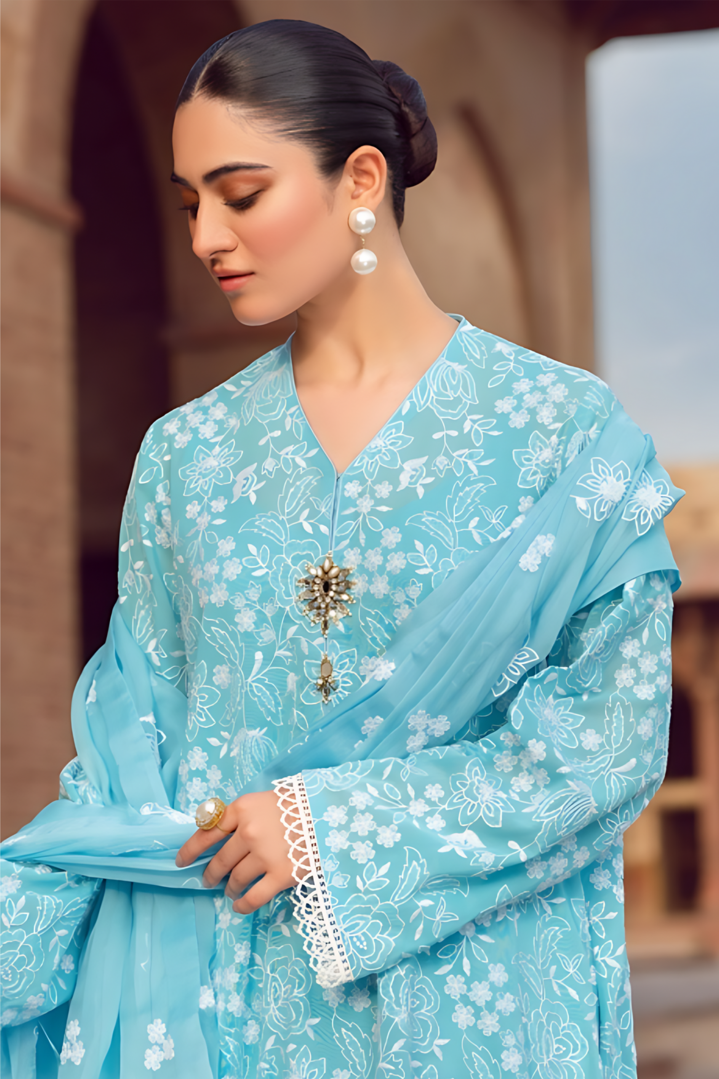 RARE 3PC LAWN EMBROIDERED SHIRT WITH CHIFFON EMBROIDERED DUPATTA AND TROUSER-3644