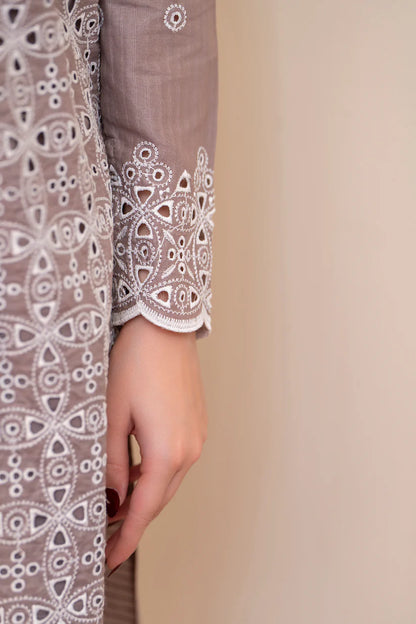 RARE-3PC LAWN CHIKENKARI EMBROIDERED SHIRT WITH LAWN TUBE SLUB DUPATTA-
