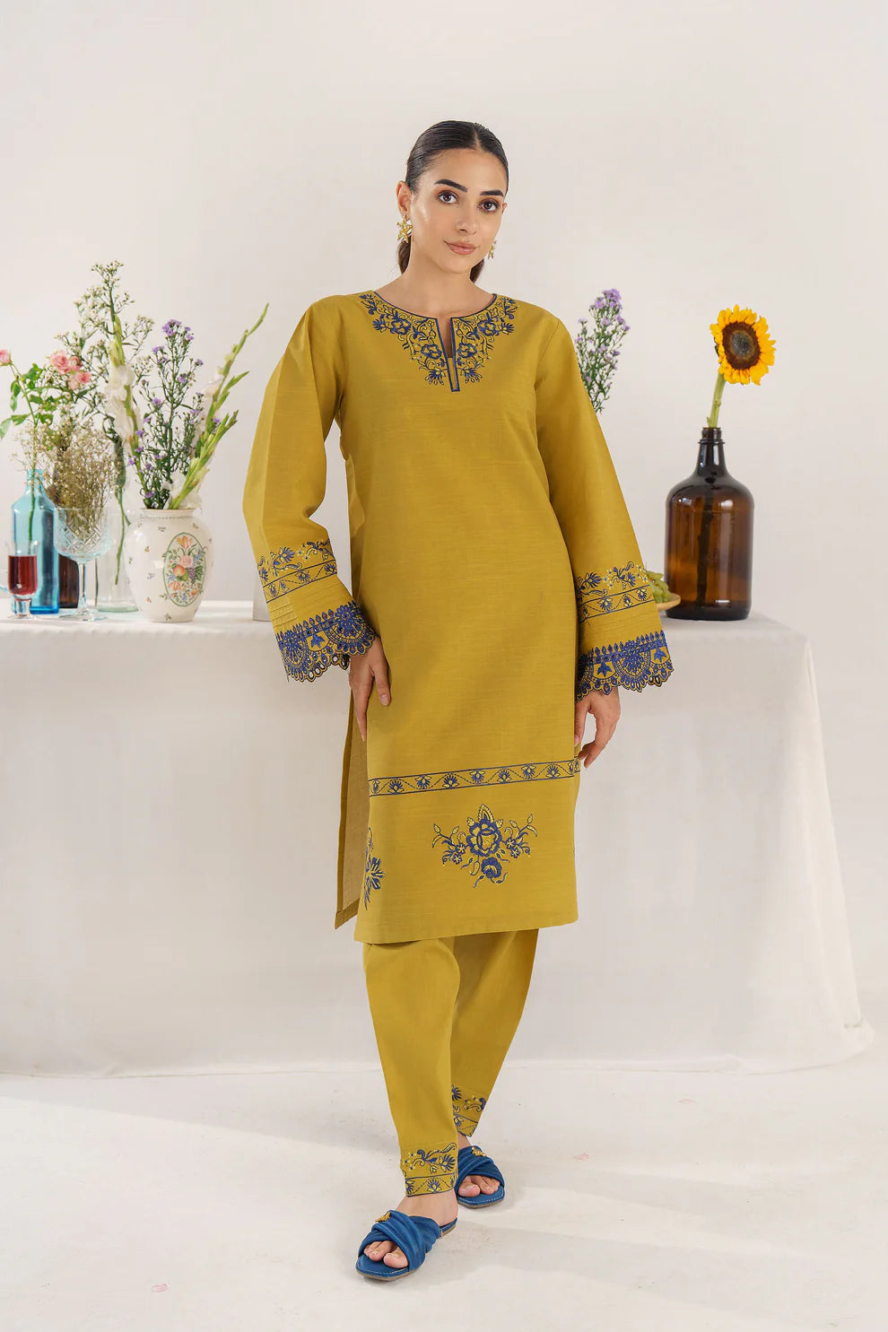 RARE- 3PC KHADAR EMBROIDERED SHIRT WITH COUTURE PRINT SHAWL AND TROUSER- 3194