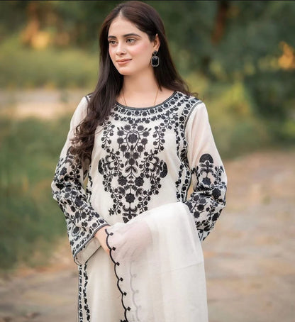 RARE- DHANAK 3PC EMBROIDERED SHIRT WITH DHANAK EMBROIDERED SHAWL WITH TROUSER -3228