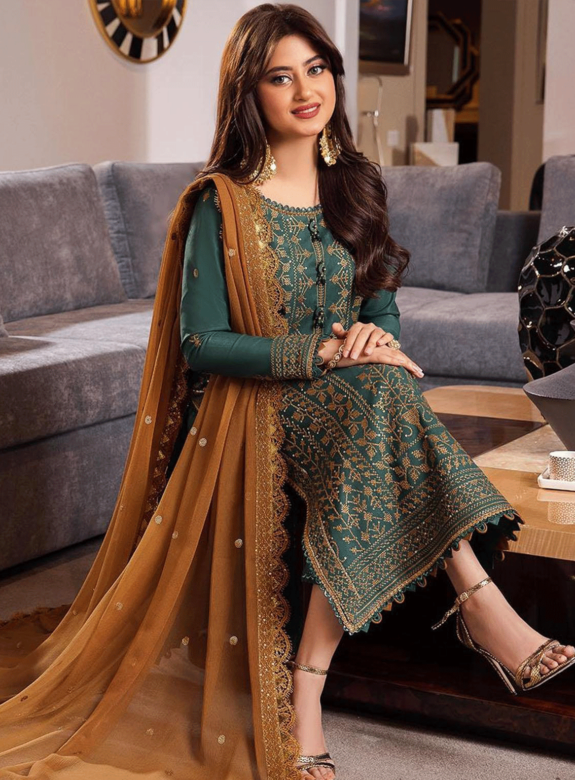 RARE-3PC LAWN EMBROIDERED WITH BAMBER CHIFFON EMBROIDERED DUPATTA-3585