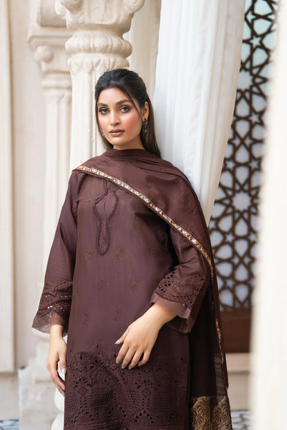 RARE-3PC LAWN CHIKENKARI EMBROIDERED SHIRT WITH LAWN JACQUARD PRINT DUPATTA -5500