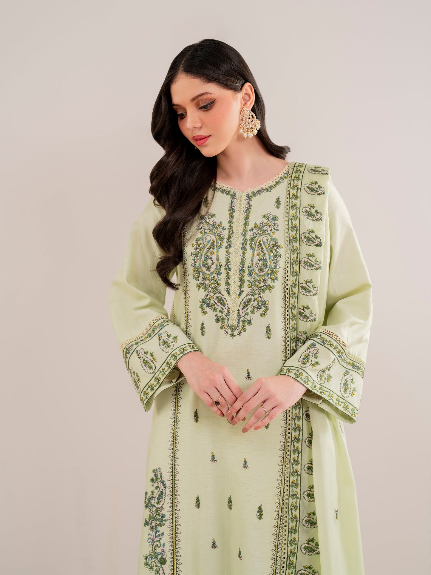 RARE-3PC LAWN EMBROIDERED SHIRT WITH LAWN EMBROIDERED DUPATTA AND LAWN TROUSER-3565