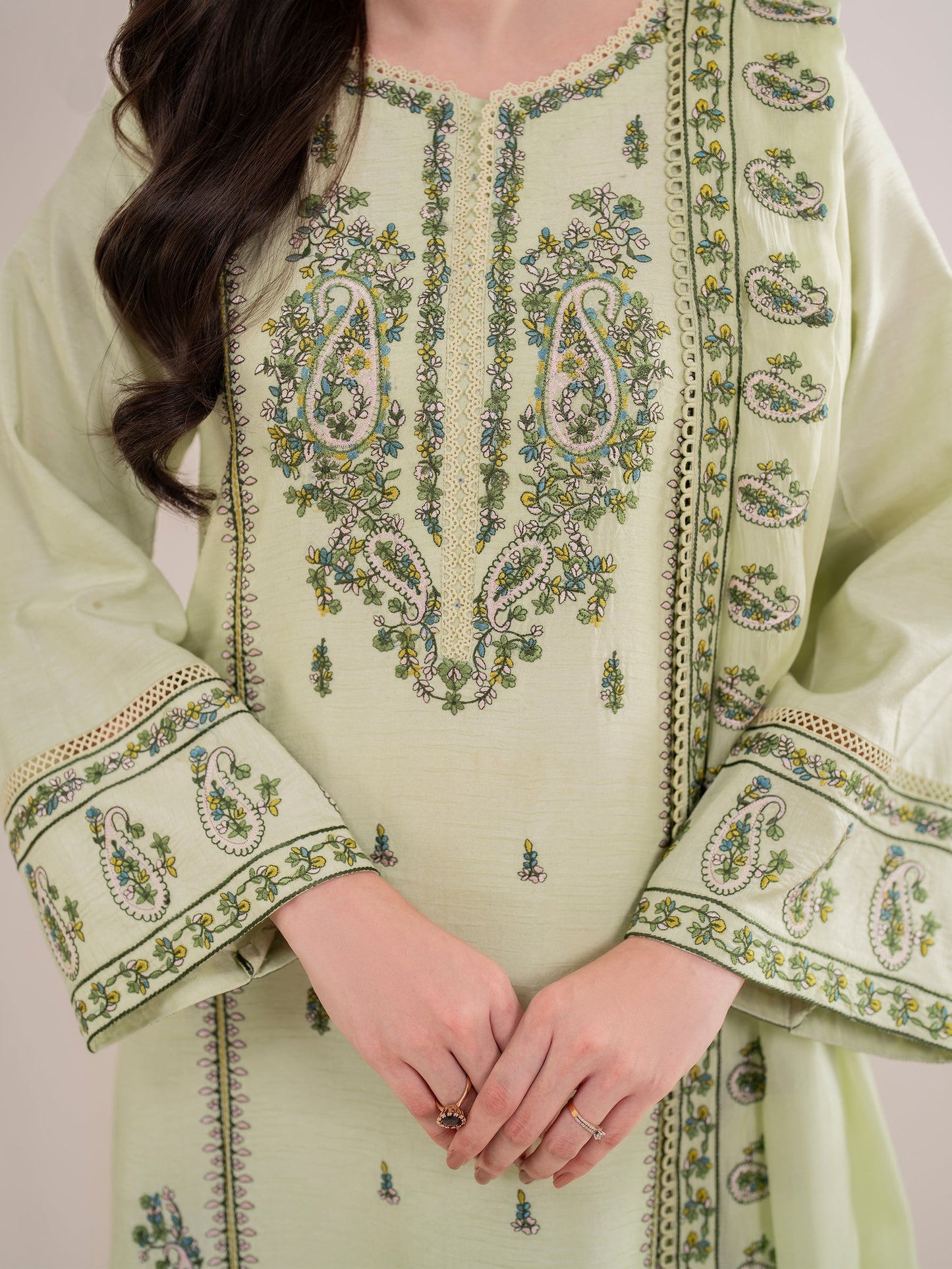 RARE-3PC LAWN EMBROIDERED SHIRT WITH LAWN EMBROIDERED DUPATTA AND LAWN TROUSER-3565