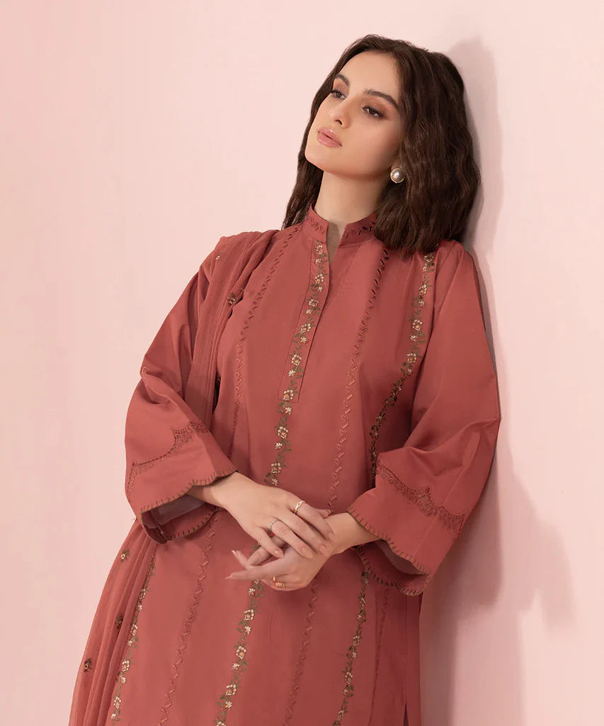 RARE -3PC LAWN EMBROIDERED SHIRT WITH BAMBER CHIFFON EMBROIDERED DUPATTA-ADR-3542